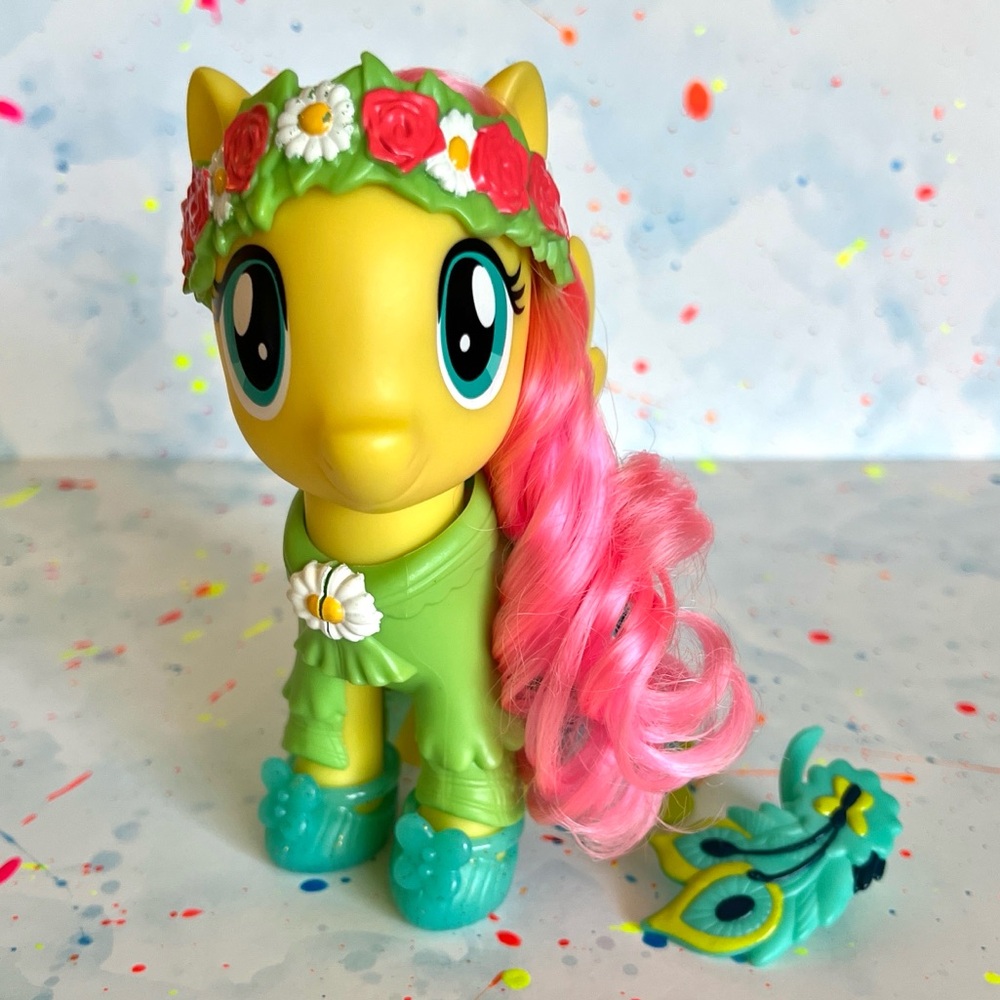 RETRO My Little Pony Snap-On Fashion Fluttershy 2015 Hasbro ✨